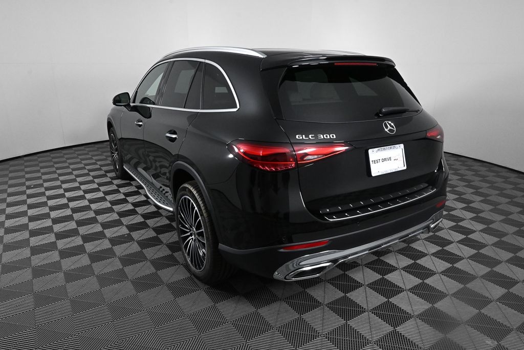 New 2026 Mercedes-Benz GLC 300 SUV