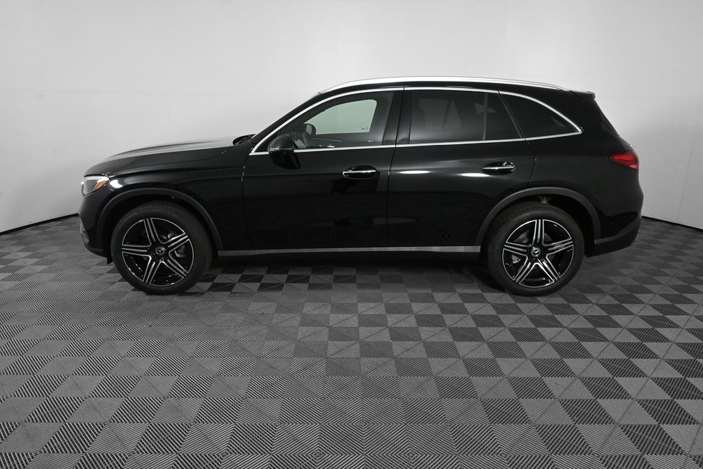 New 2026 Mercedes-Benz GLC 300 SUV