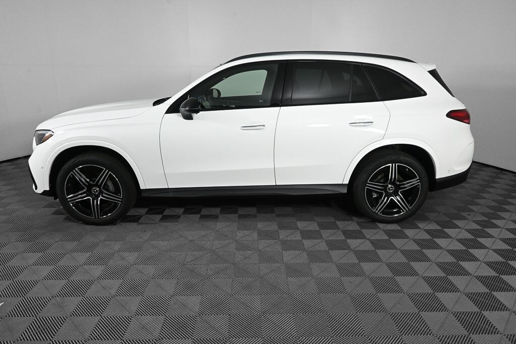 New 2026 Mercedes-Benz GLC 300 SUV