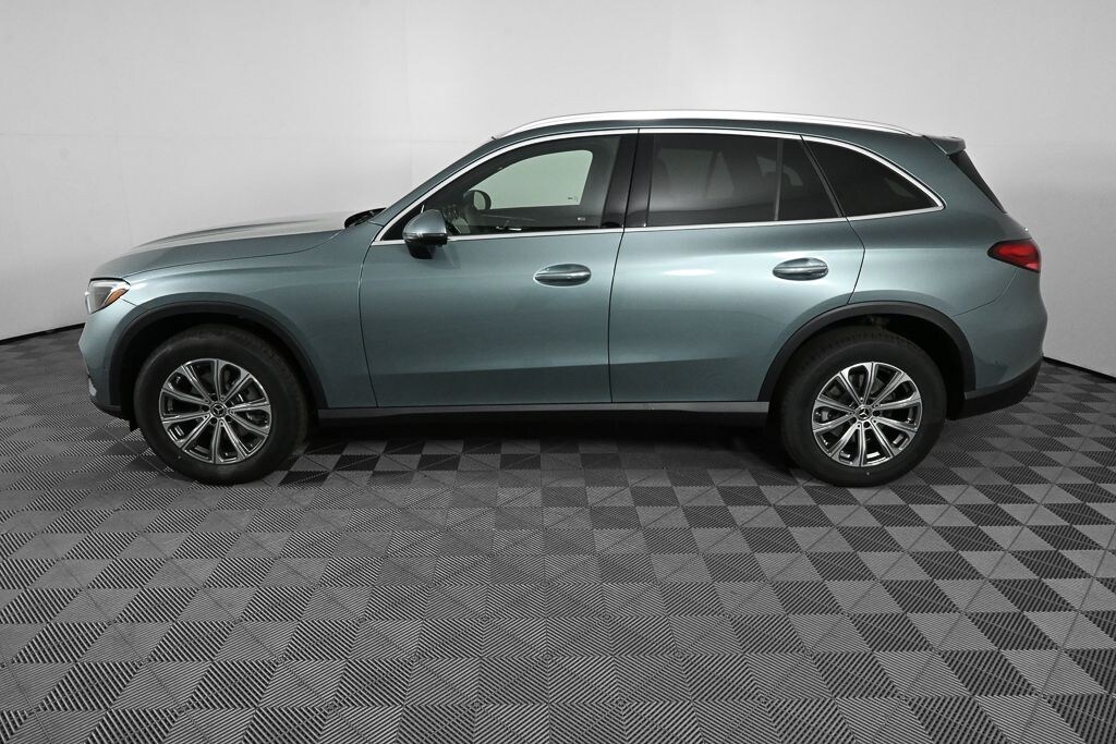 New 2026 Mercedes-Benz GLC 300 SUV