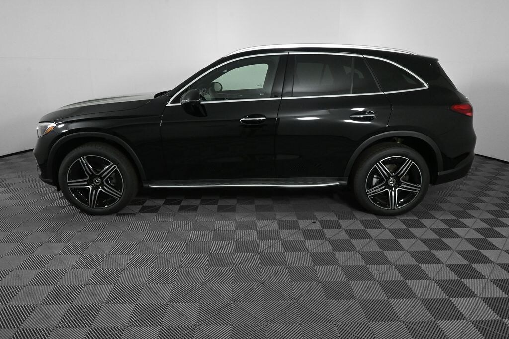 New 2027 Mercedes-Benz GLC 300 Base SUV