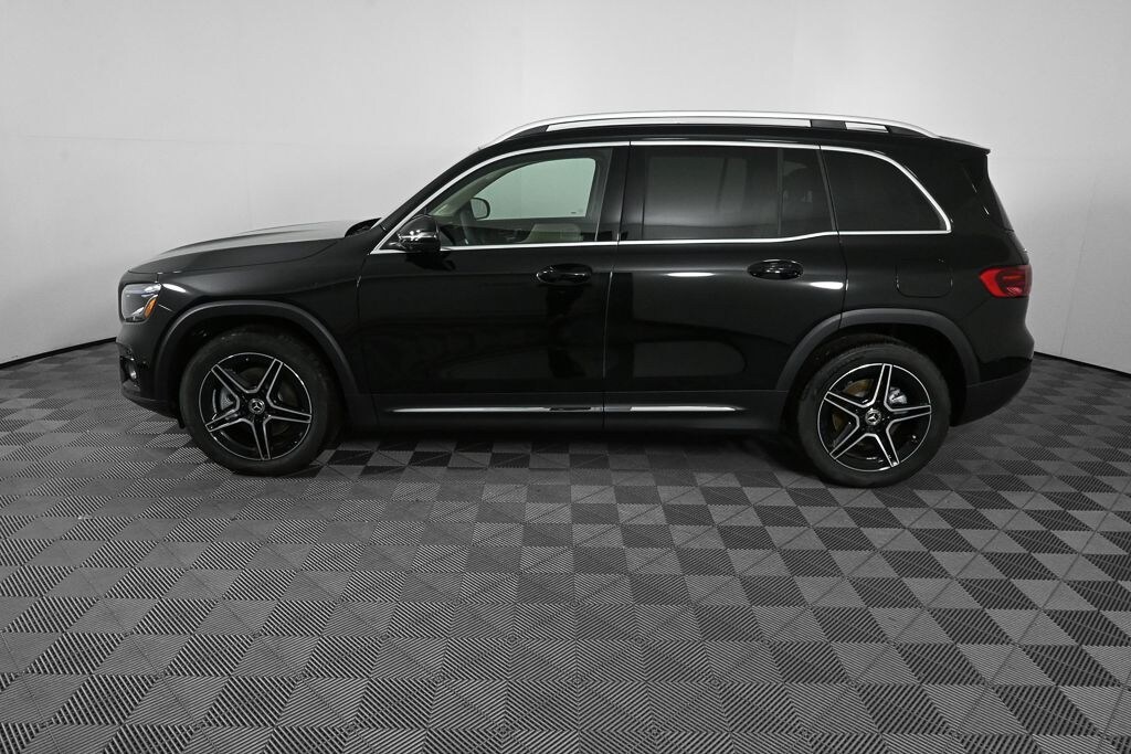 New 2026 Mercedes-Benz GLB 250 SUV