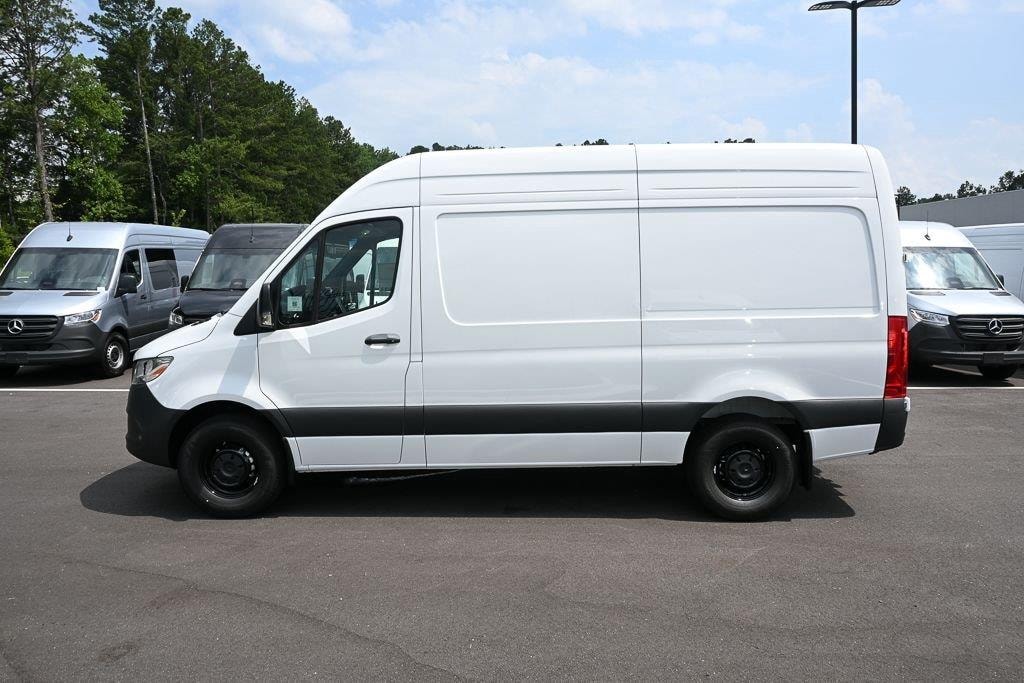 New 2026 Mercedes-Benz Sprinter Crew Van 2500 Standard Roof I4 Diesel HO 144 RWD Van