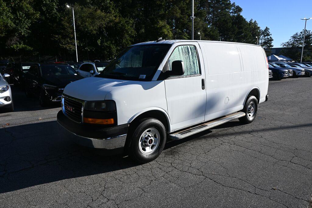 2025 GMC Savana Cargo