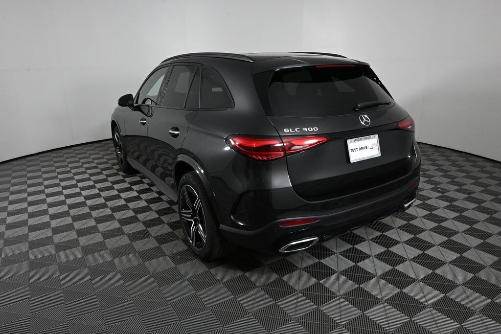 New 2026 Mercedes-Benz GLC 300 SUV