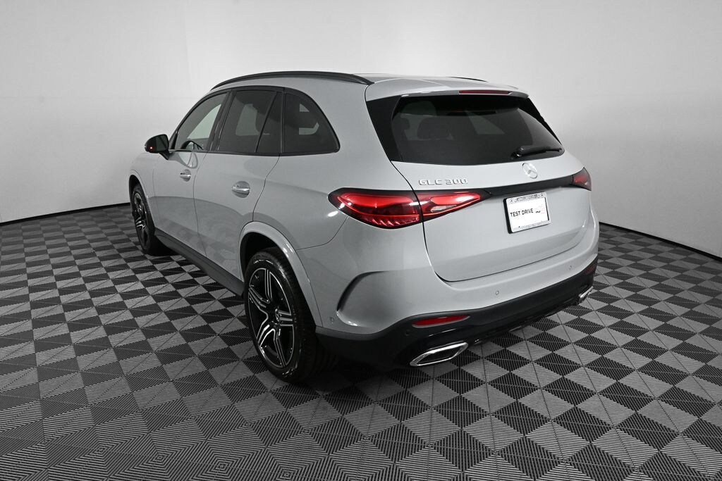 New 2026 Mercedes-Benz GLC 300 SUV