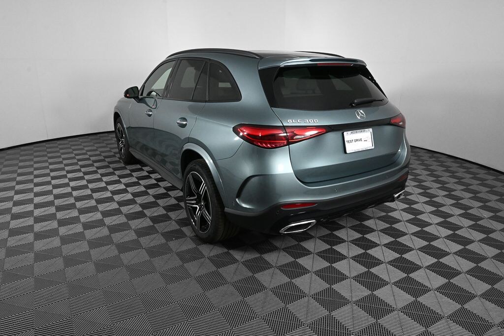 New 2026 Mercedes-Benz GLC 300 SUV