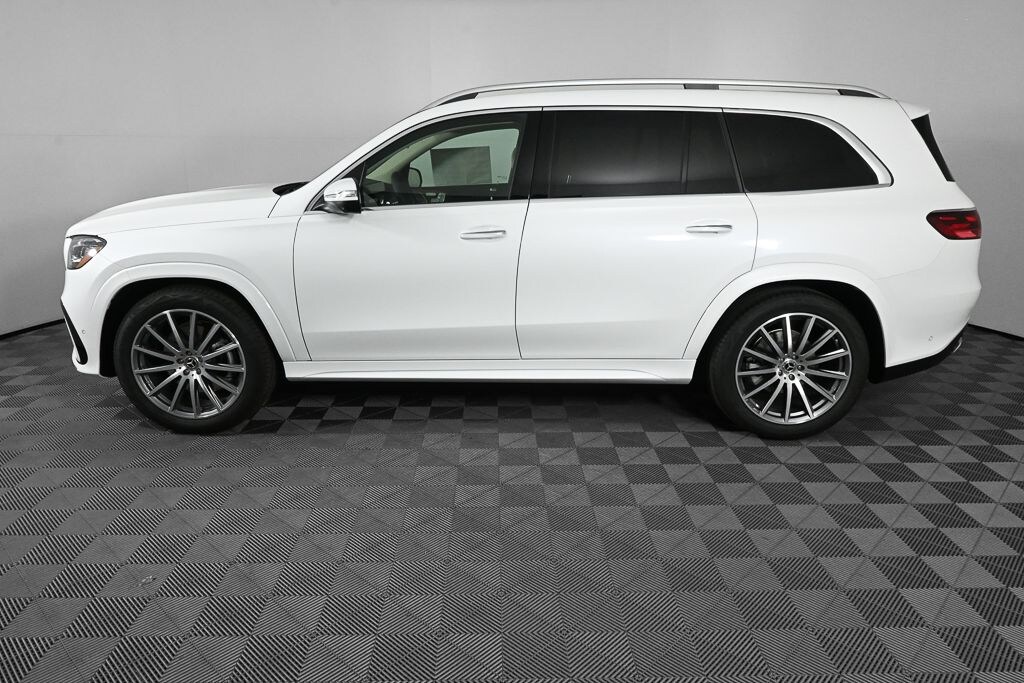 New 2026 Mercedes-Benz GLS 450 4MATIC SUV