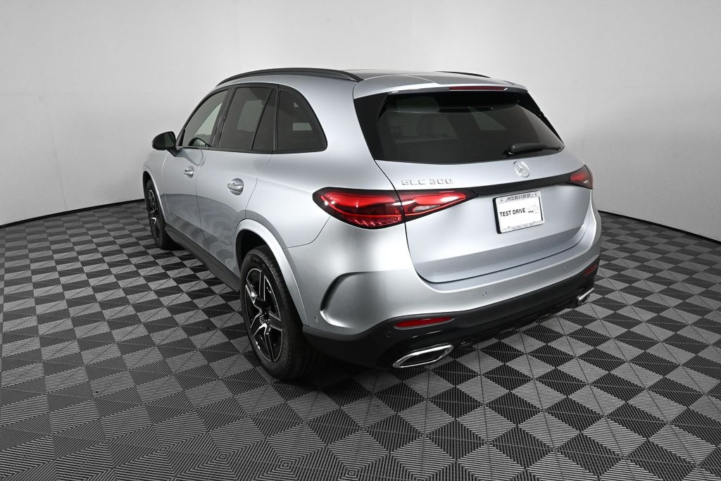 New 2026 Mercedes-Benz GLC 300 SUV