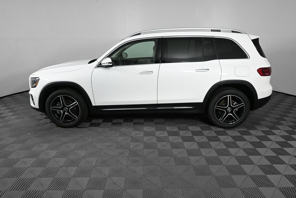 New 2026 Mercedes-Benz GLB 250 SUV