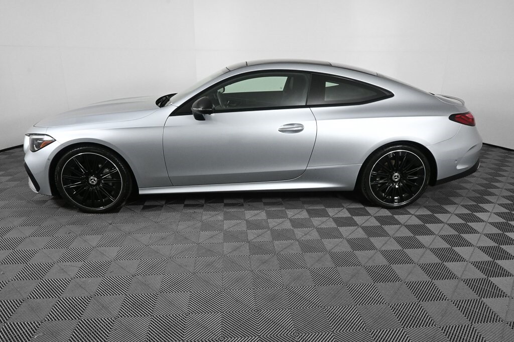 2024 Mercedes Benz CLE 300 4MATIC Coupe photo 3