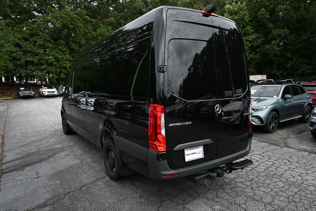 New 2026 Mercedes-Benz Sprinter 2500 High Roof 4-Cyl Diesel