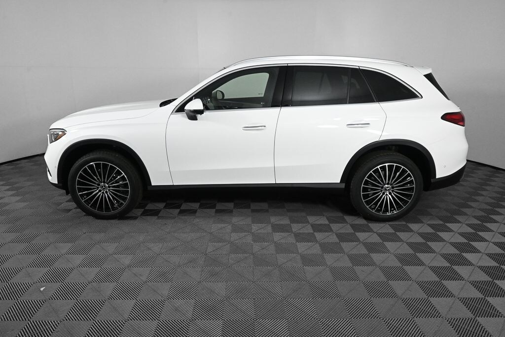 New 2026 Mercedes-Benz GLC 300 SUV