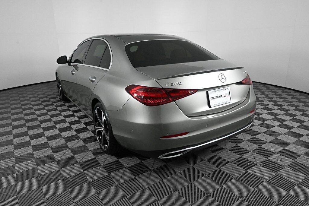 2024 Mercedes Benz C 300 4MATIC photo 4