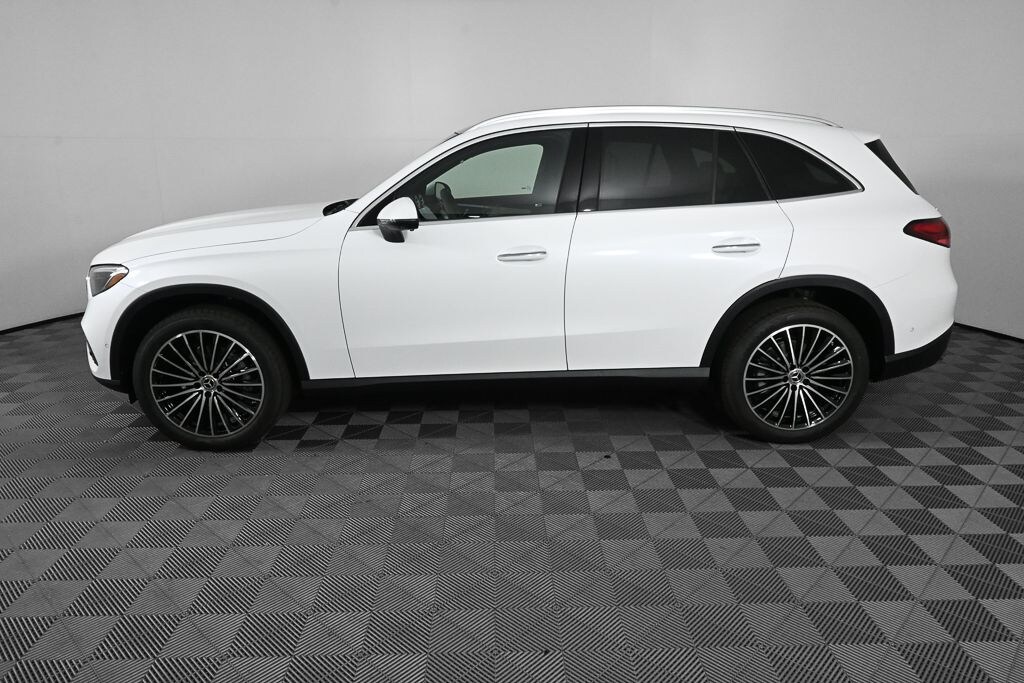 New 2027 Mercedes-Benz GLC 300 Base SUV
