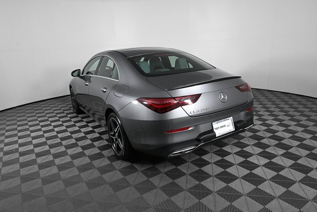 2026 Mercedes Benz CLA 250 photo 4