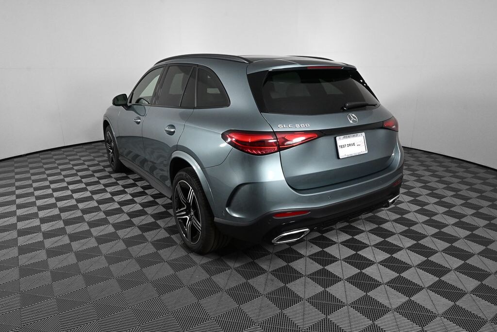 New 2026 Mercedes-Benz GLC 300 SUV