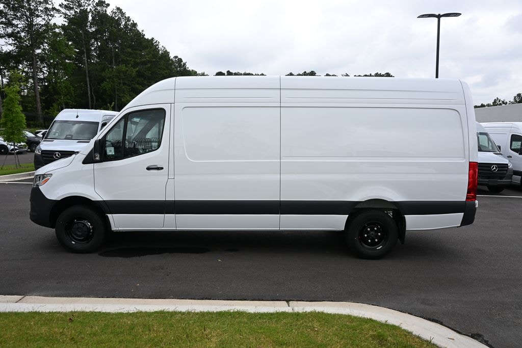 New 2026 Mercedes-Benz Sprinter 3500 High Roof 4-Cyl Diesel HO Van Cargo Van
