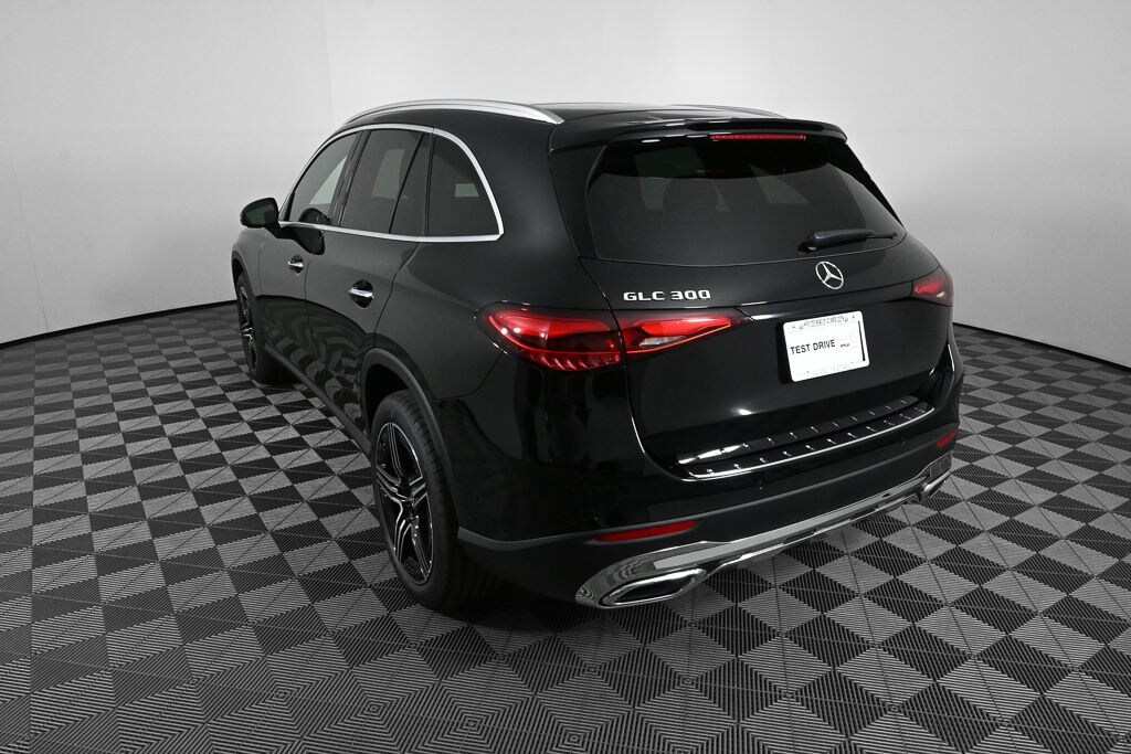 New 2026 Mercedes-Benz GLC 300 SUV