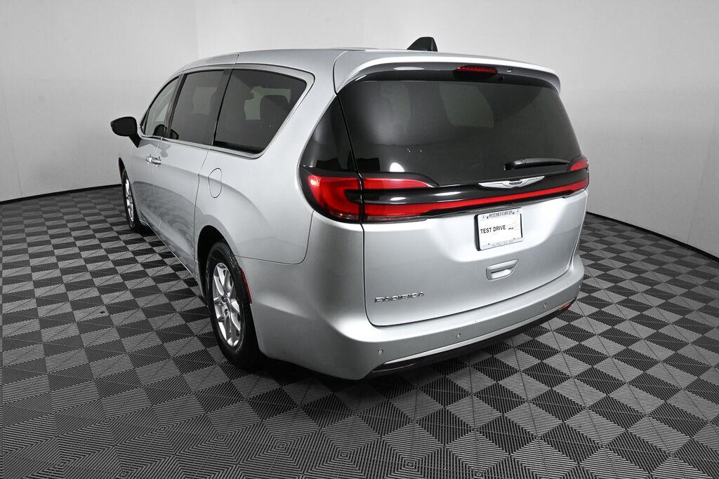 Used 2024 Chrysler Pacifica Touring L Van