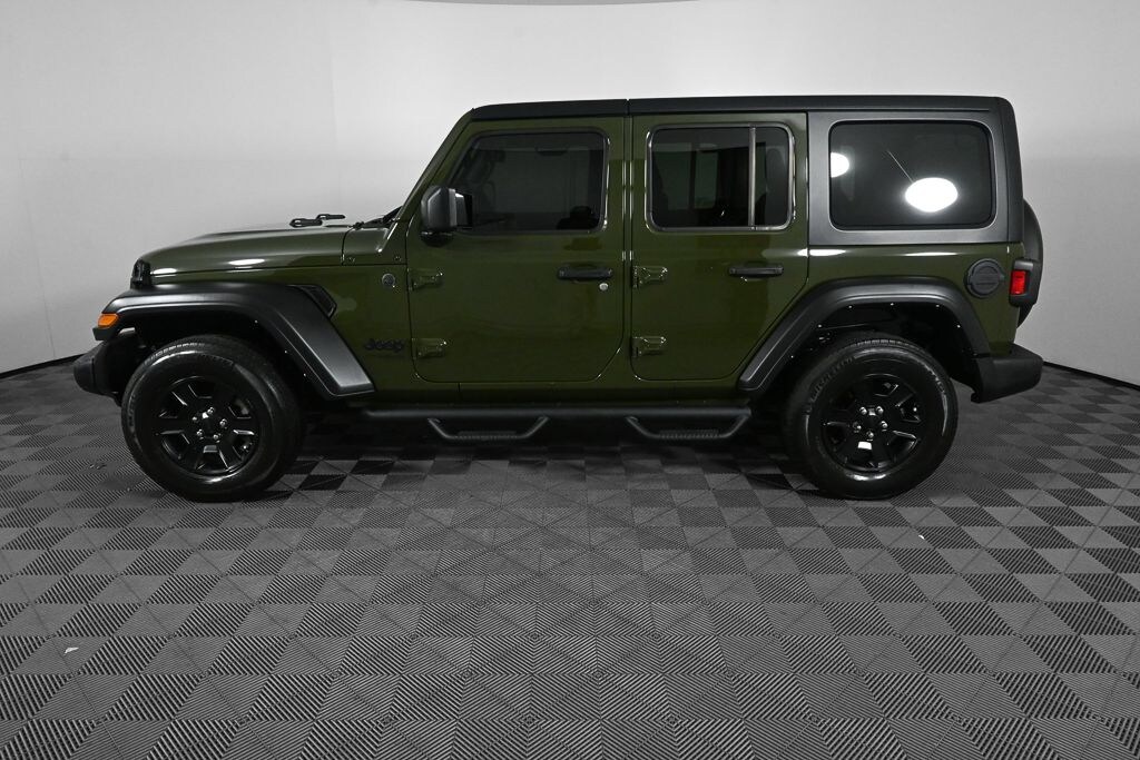 Used 2022 Jeep Wrangler Unlimited Sport SUV