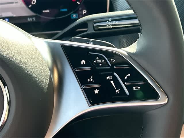 Thumbnail: 2026 Mercedes-Benz GLC - 25