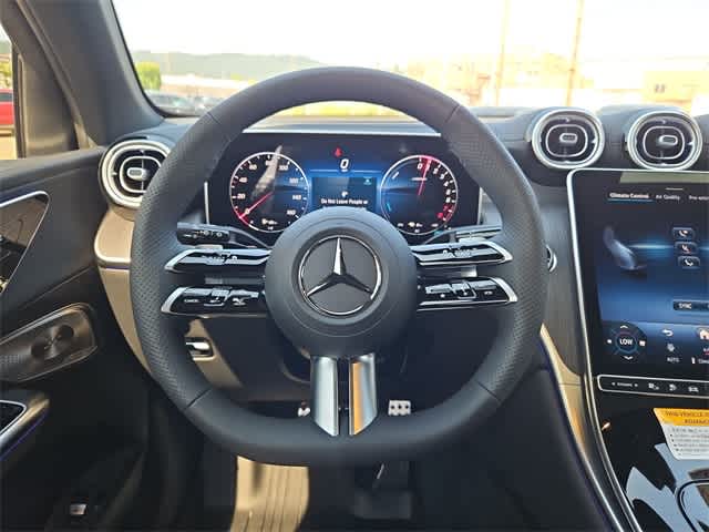 Thumbnail: 2025 Mercedes-Benz GLC - 24