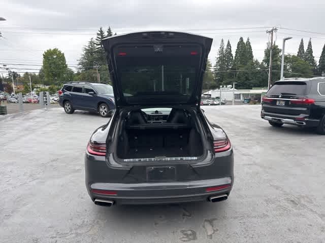 Thumbnail: 2018 Porsche Panamera - 9