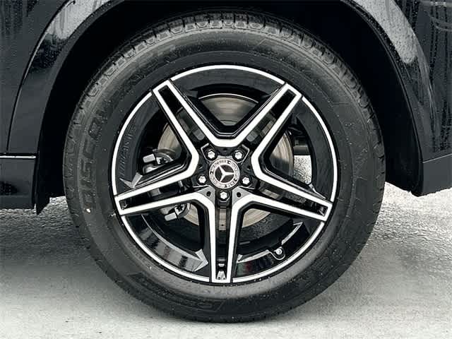 Thumbnail: 2026 Mercedes-Benz GLE - 14