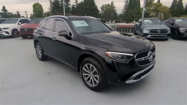 Thumbnail: 2025 Mercedes-Benz GLC - 2