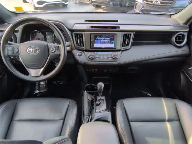 Thumbnail: 2016 Toyota RAV4 - 15