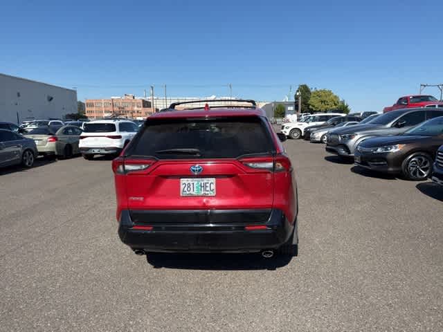 Thumbnail: 2021 Toyota RAV4 - 6