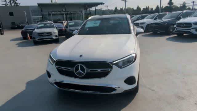 Thumbnail: 2025 Mercedes-Benz GLC - 3