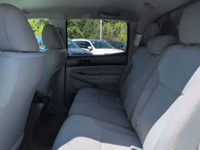 Thumbnail: 2012 Toyota Tacoma - 17