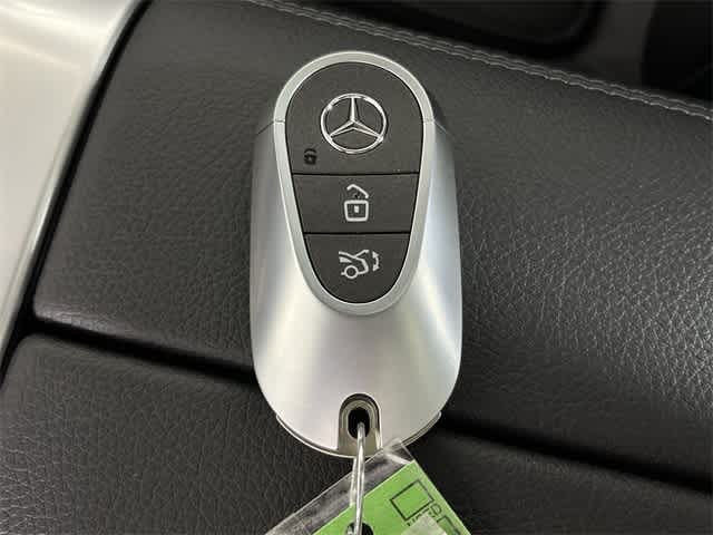 Thumbnail: 2025 Mercedes-Benz C-Class - 36