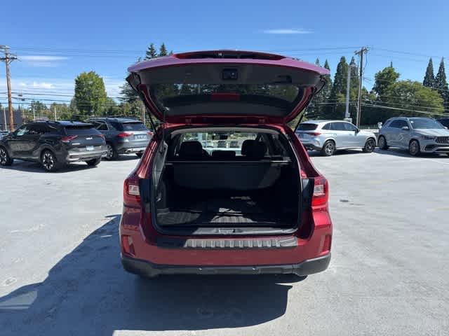 Thumbnail: 2017 Subaru Outback - 9