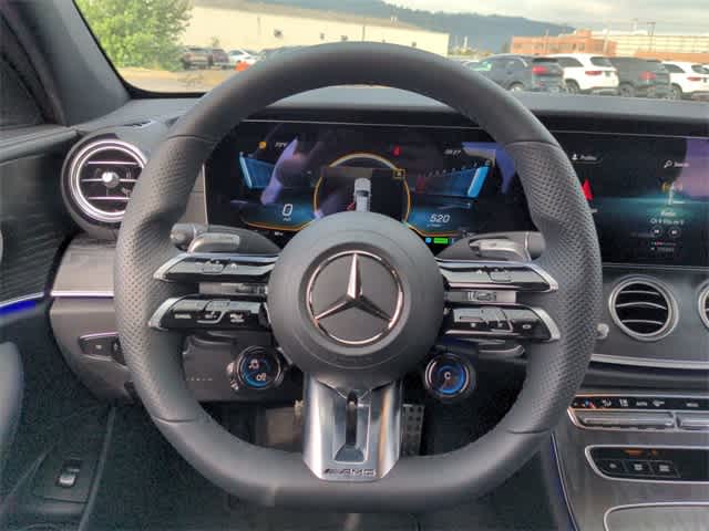 Thumbnail: 2022 Mercedes-Benz E-Class - 31