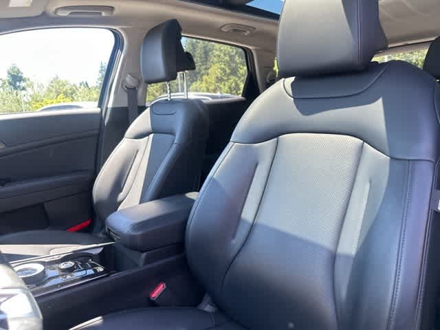 Thumbnail: 2023 Kia Sportage - 13