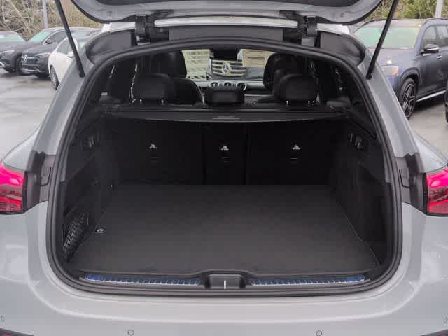 Thumbnail: 2026 Mercedes-Benz GLC - 35