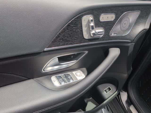 Thumbnail: 2026 Mercedes-Benz GLS - 17