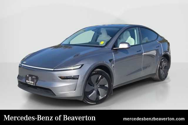 2026 Tesla Model Y Standard
