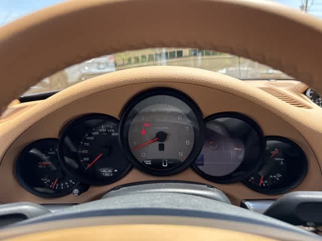 Thumbnail: 2013 Porsche 911 - 15