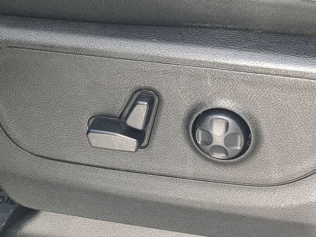 Thumbnail: 2020 RAM 1500 - 18