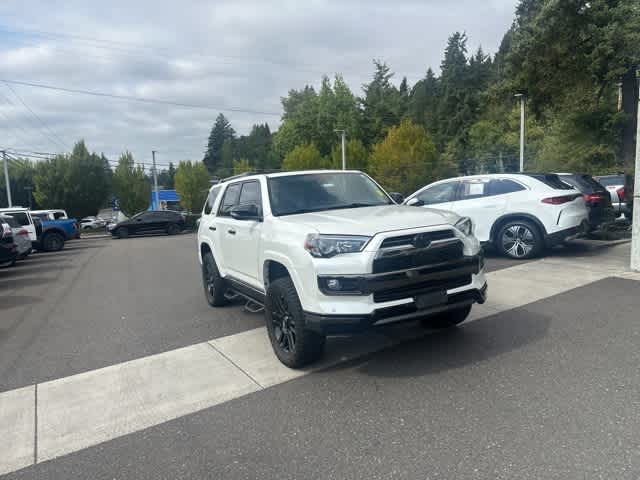 Thumbnail: 2020 Toyota 4Runner - 3