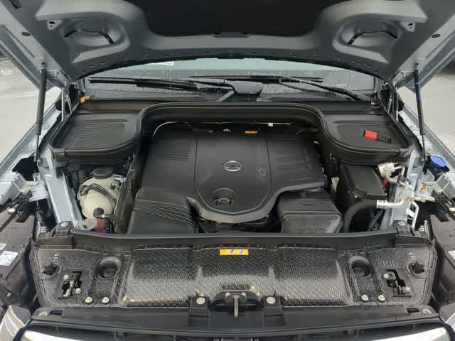 Thumbnail: 2026 Mercedes-Benz GLS - 14