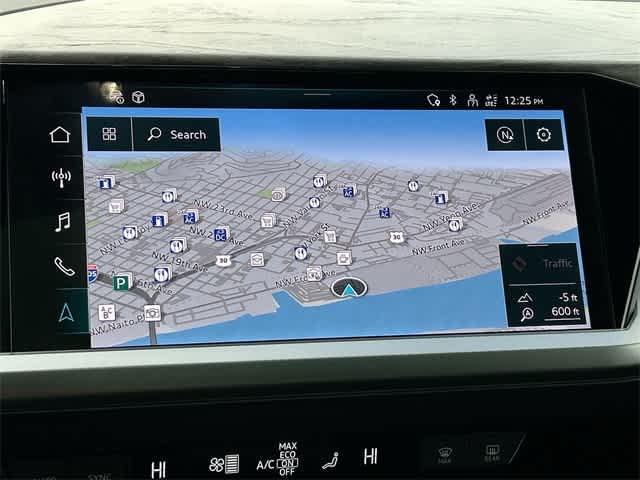 Thumbnail: 2023 Audi Q4 e-tron - 30