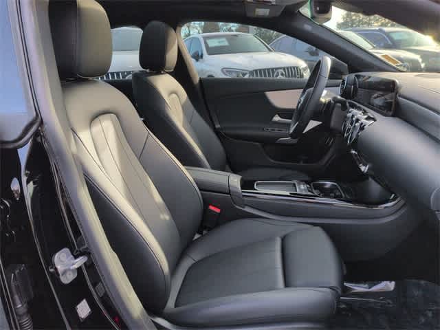 Thumbnail: 2025 Mercedes-Benz CLA - 23