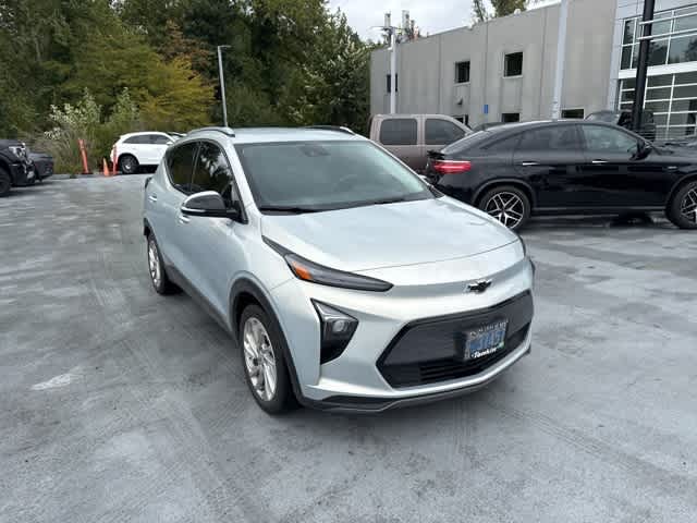 Thumbnail: 2023 Chevrolet Bolt EUV - 3