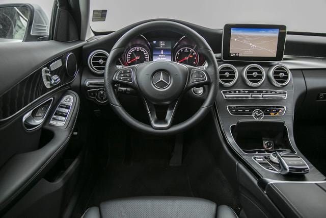 Thumbnail: 2016 Mercedes-Benz C-Class - 4