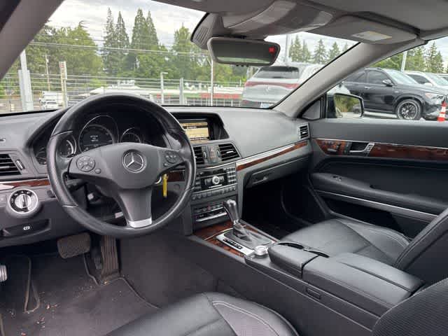 Thumbnail: 2011 Mercedes-Benz E-Class - 12